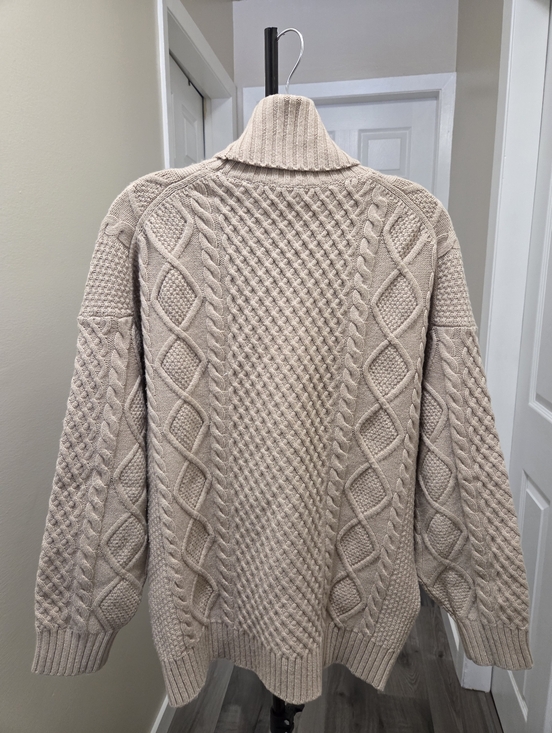 Aritzia Sunday Best Merino Wool & Organic Cotton Blend Cable Knit Sweater - Picture 8 of 8